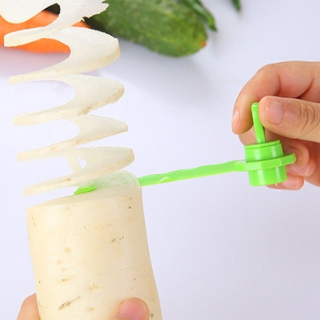 Spiral Potato Cutter That Will Make Your Family Smile - Height Kitchen